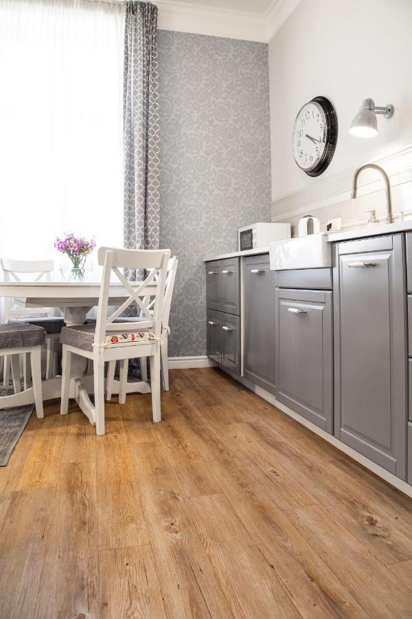 Househost Apartment :Zacisze Street Kraków Eksteriør billede
