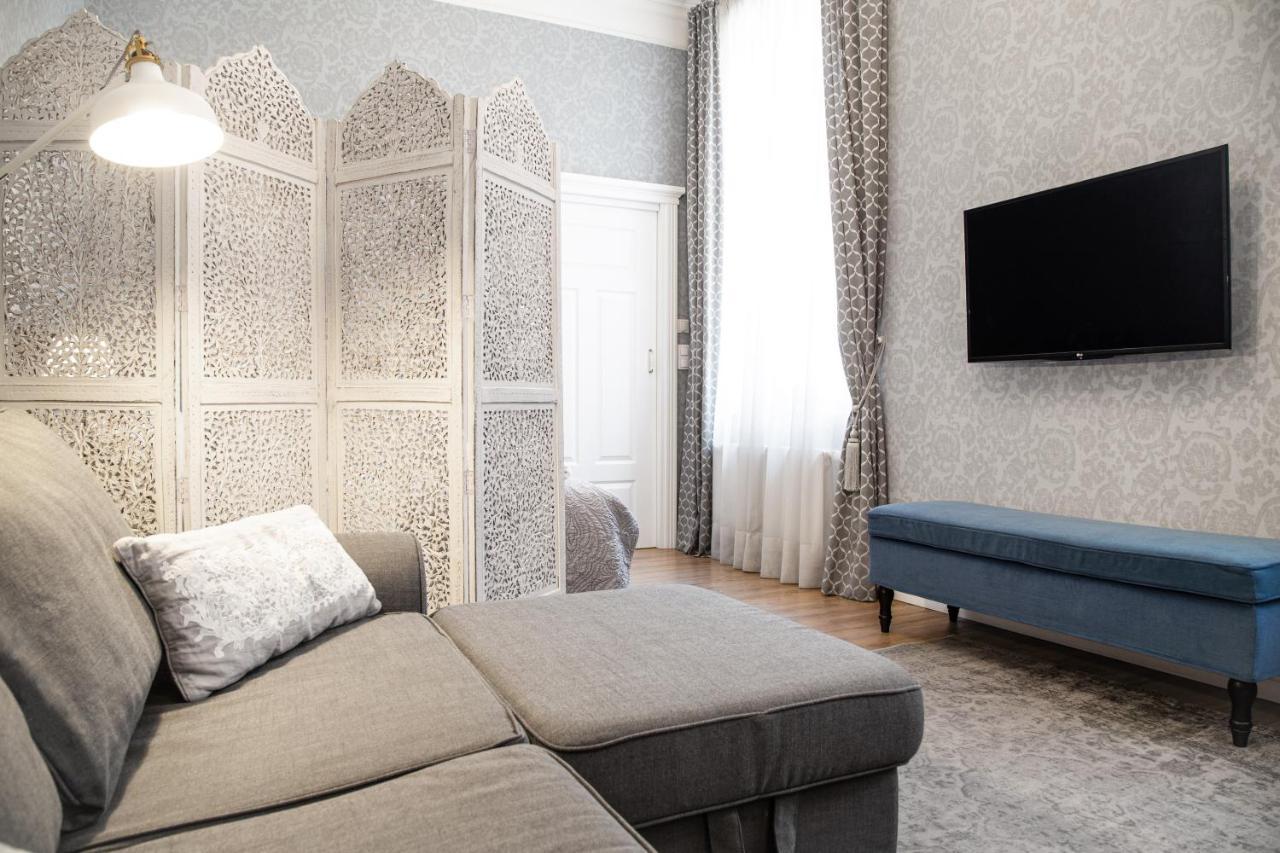 Househost Apartment :Zacisze Street Kraków Eksteriør billede